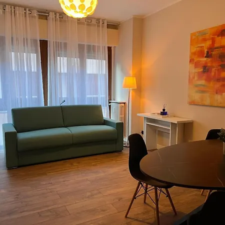 Appartement Kibilu - Elegant City-center Near Hospitals Fast Wi-fi *